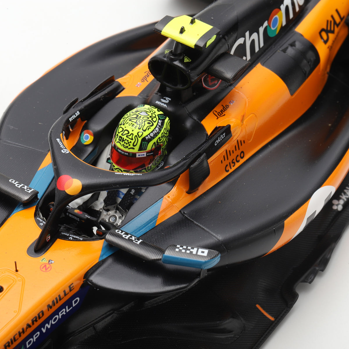 Spark McLaren F1 Team MCL39 Lando Norris 2025 Monaco GP Winner F1 Car And Pit Board Adults - Papaya - 1:18 Scale